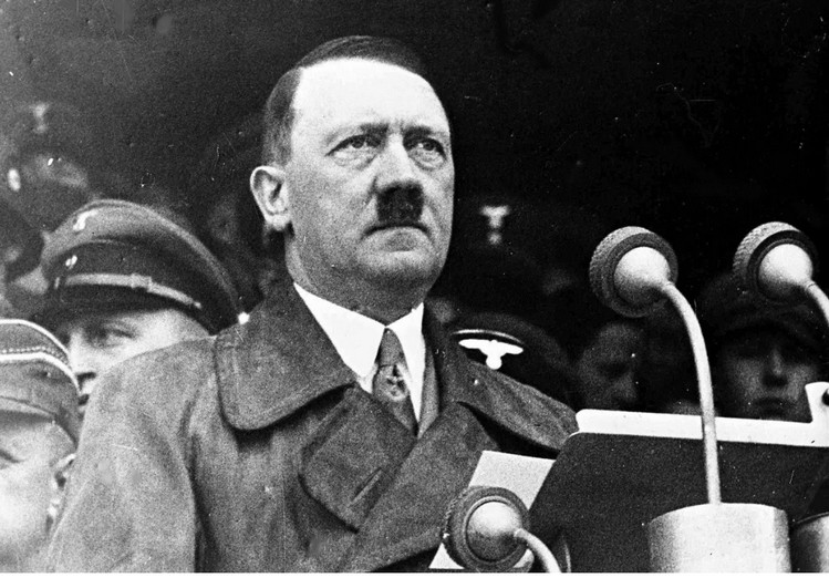 «Гитлер ёлчитиб мактабда ҳам ўқимаган» – тарихчи Ихтиёр Эсонов