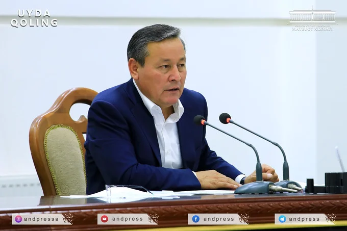 Андижон ҳокимлиги Шуҳрат Абдураҳмоновга тегишлилиги айтилган видео бўйича муносабат билдирди