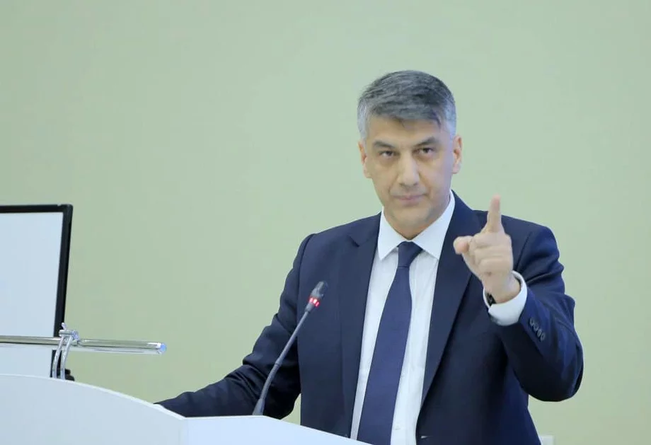 “XXI асрда бундай воқеалар бўлиши мумкин эмас-ку” — Алишер Қодиров