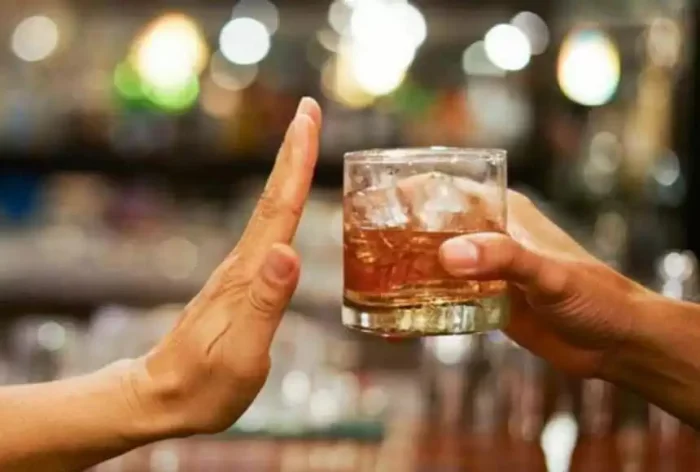 Жамоат жойларида алкогол истеъмол қилиш расман тақиқланди