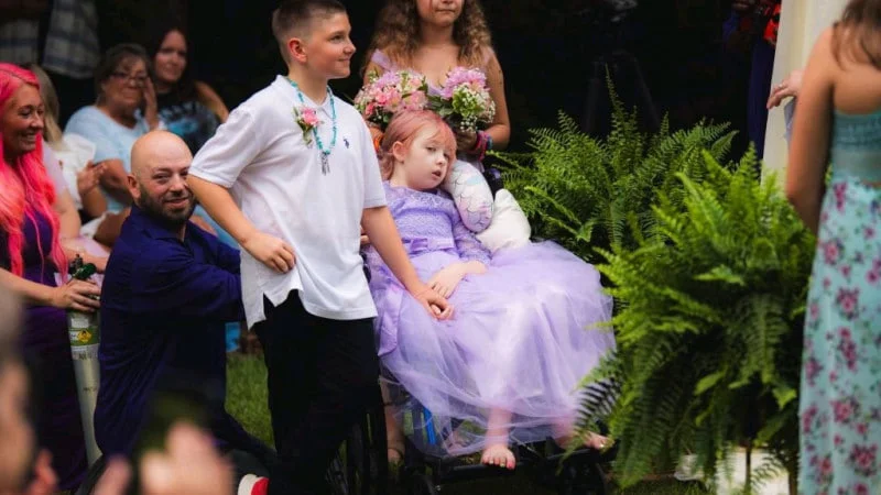 АҚШда 10 яшар қиз турмушга чиқди ва 12 кундан сўнг вафот этди