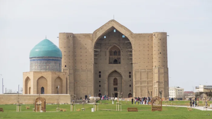 Террорчилар Аҳмад Яссавий мақбарасини портлатмоқчи бўлди