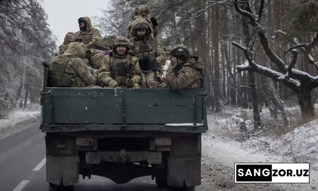 Украина, Россия, АҚШ ва Буюк Британия қўшинлари сони ҳисоблаб кўрилди