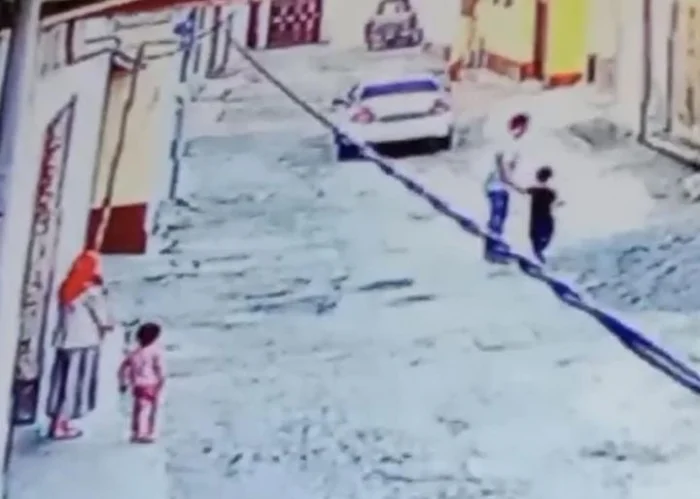 Қўқонда бола ўғирлангани айтилган видеотасвир тарқалган эди. Ҳолатга изоҳ берилди