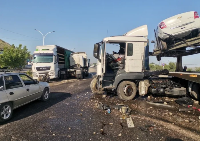 Жиззахдаги ЙҲТда қанча янги автомобил шикастлангани маълум қилинди