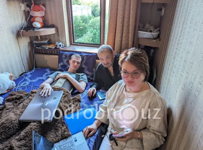 Суд-тиббиёт экспертлари Дмитрий Саттаровнинг шов-шувли иши бўйича биринчи гувоҳлик беришган. Иккала томон ҳам қайта текширувдан ўтади