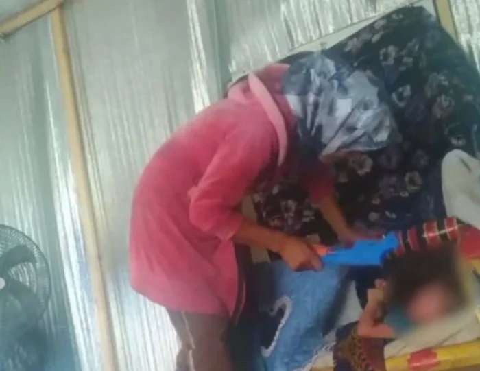 Ёш ўғлини қийноққа солган бухоролик она уч йилга қамалди