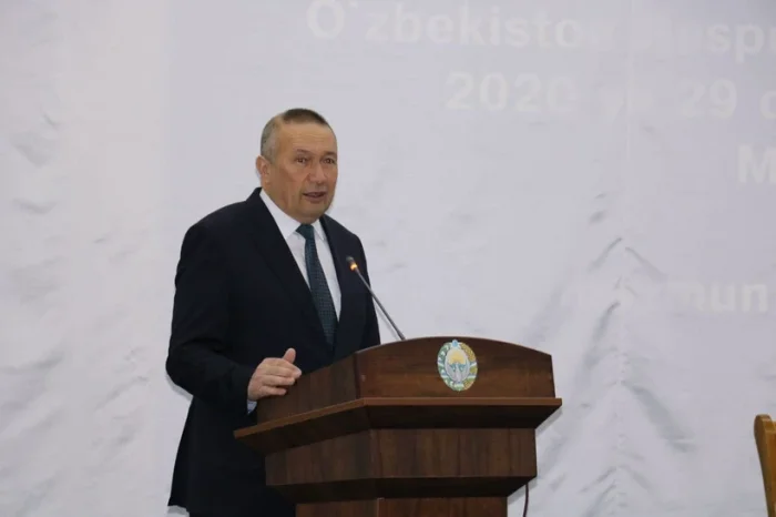 Жиззах вилояти ҳокими участкалари олиб қўйилган шахслар учун миллиардлаб пул ажратди