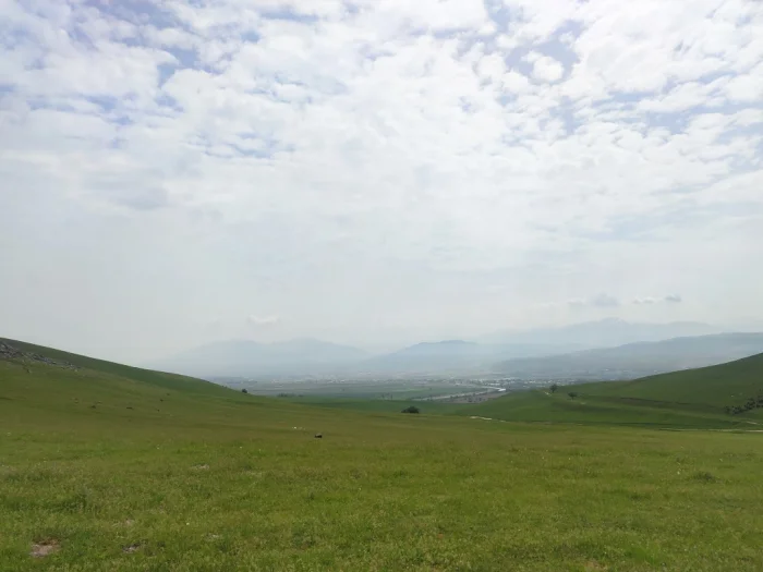 Синоптиклар дам олиш кунлари қисқа муддатли ёмғир билан иссиқ об-ҳаво ваъда қилишмоқда