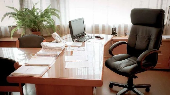 Наманганда мактаб "замдиректори" ўқитувчилар номидан ўзига кредит олгани аниқланди