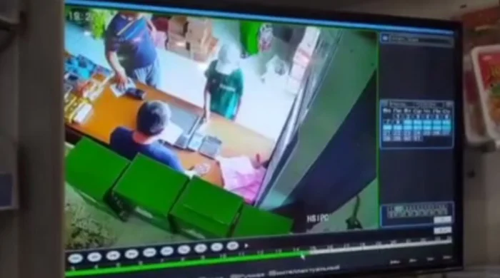 Сирдарёда дўкон сотувчиси 12 ёшли болани урди