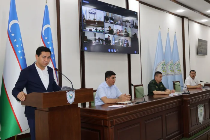 Жиззах вилоят прокуратурасида умумий овқатланиш корхоналари раҳбарлари билан учрашув ўтказилди