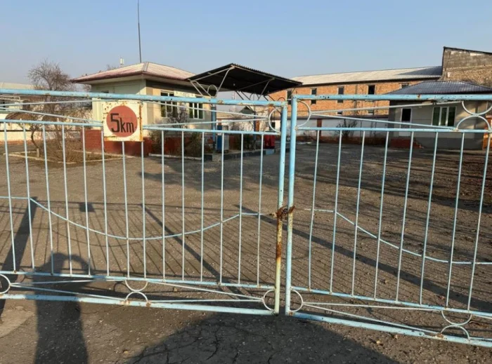 АИ-80 бензини сотилмасдан сақланган бир қатор АЁҚШларга чора кўрилди