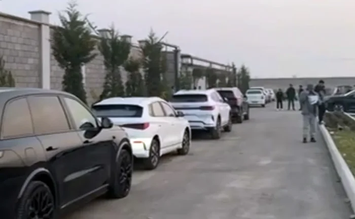 Ўзбекистонда шахсий машиналар учун автосинов бекор қилинди: нархлар тушадими?