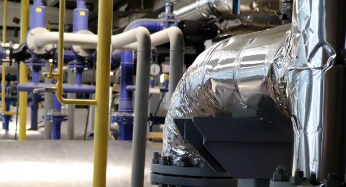 Тошкентда иссиқ сув ва иссиқлик нархи нега оширилди? Сабаб ва таҳлил